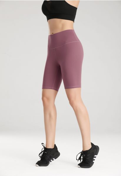 Crisscross Lines Trim Legging Shorts in Burgundy