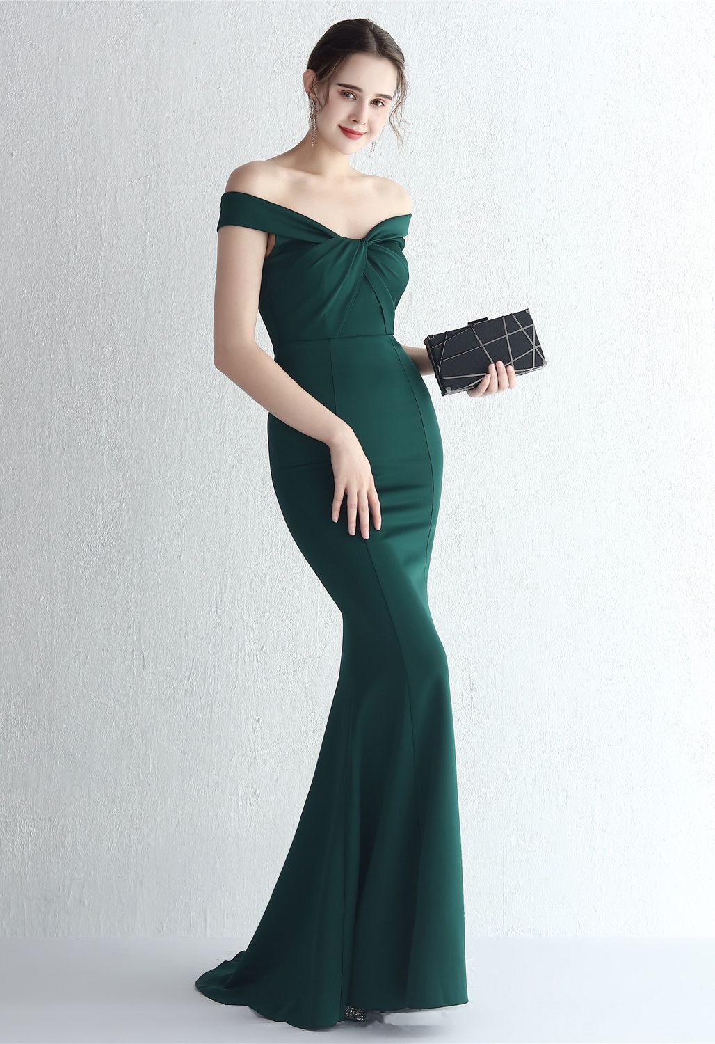 Twist Front Off-Shoulder Gown in Emerald