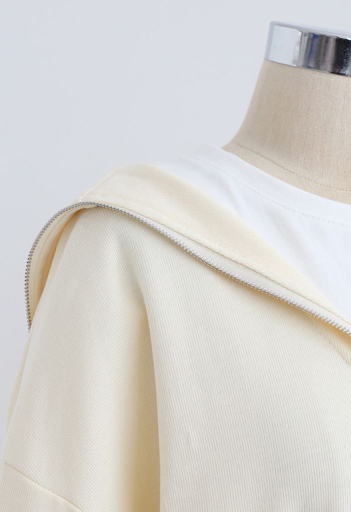 Zipper Front Spliced Sweatshirt in Cream