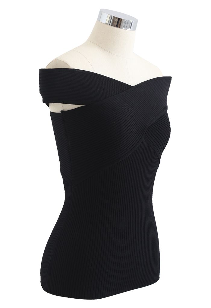 Crisscross Ribbed Sleeveless Knit Top in Black