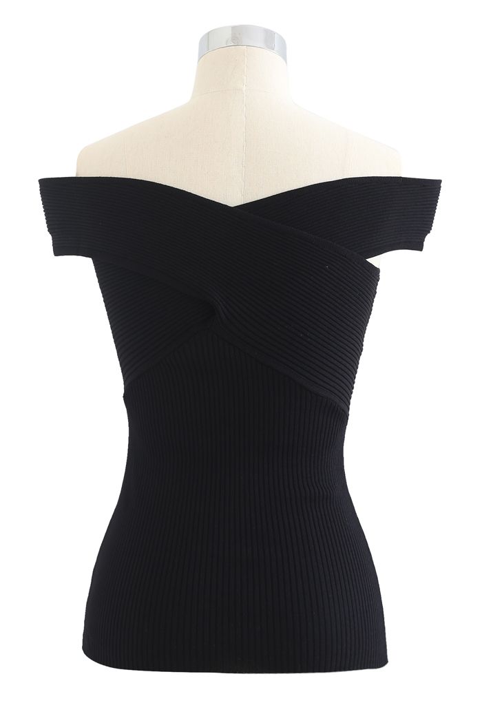 Crisscross Ribbed Sleeveless Knit Top in Black