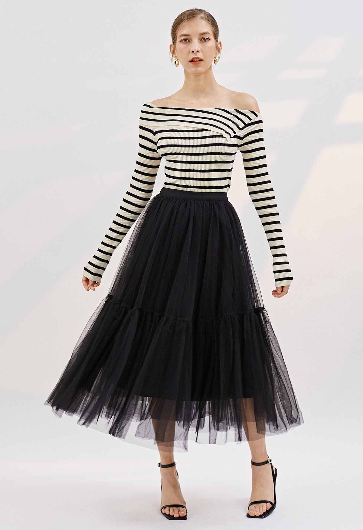 Can't Let Go Mesh Tulle Skirt in Black