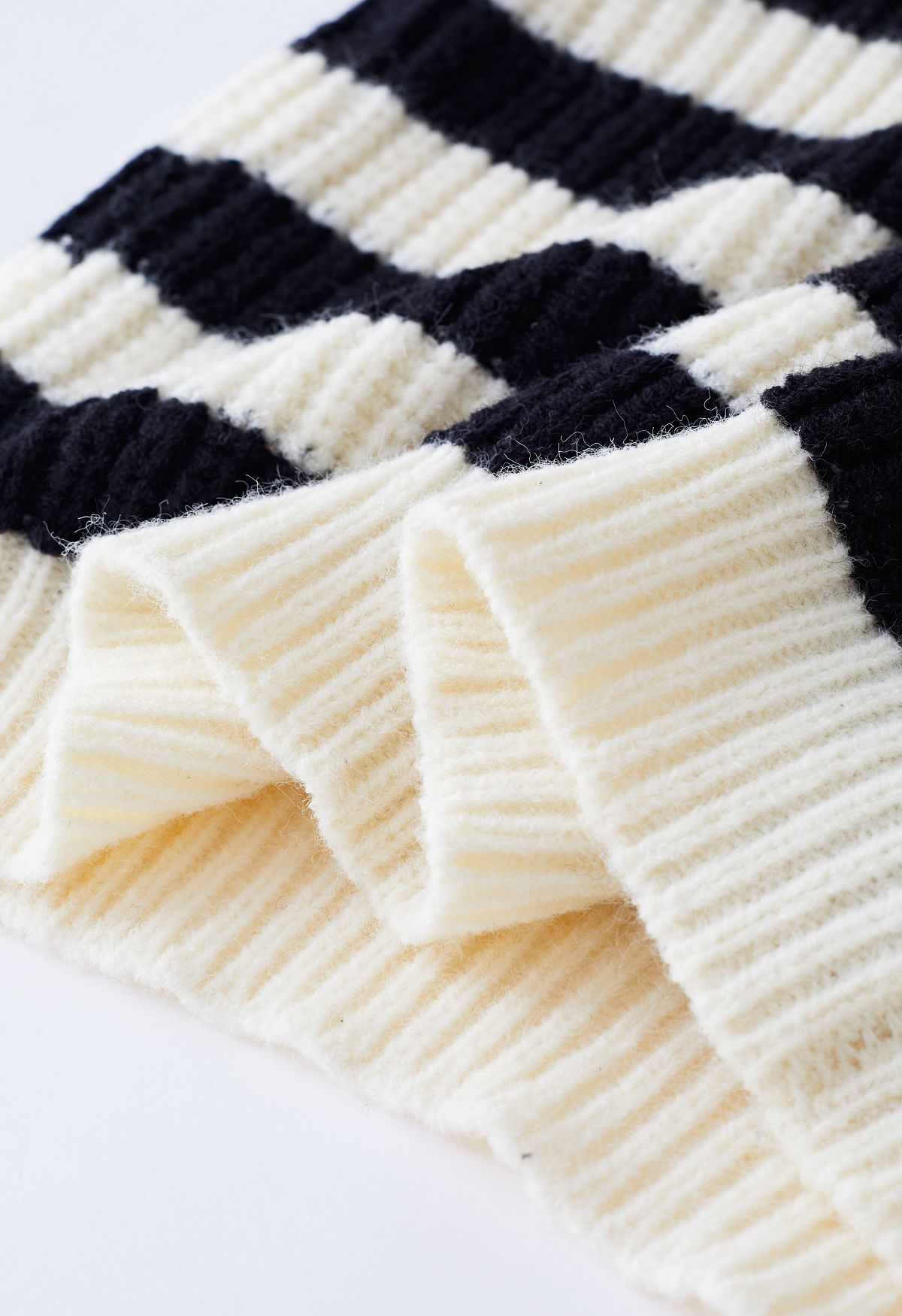 Detachable Scarf Striped Knit Sweater in Ivory