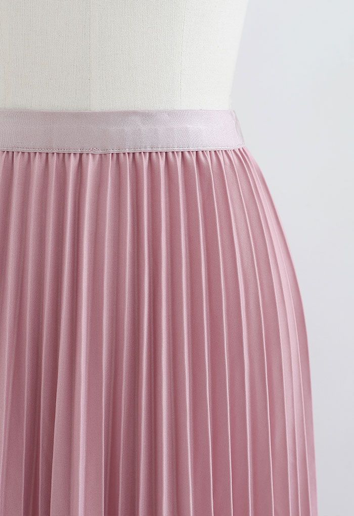 Simplicity Pleated Midi Skirt in Pink