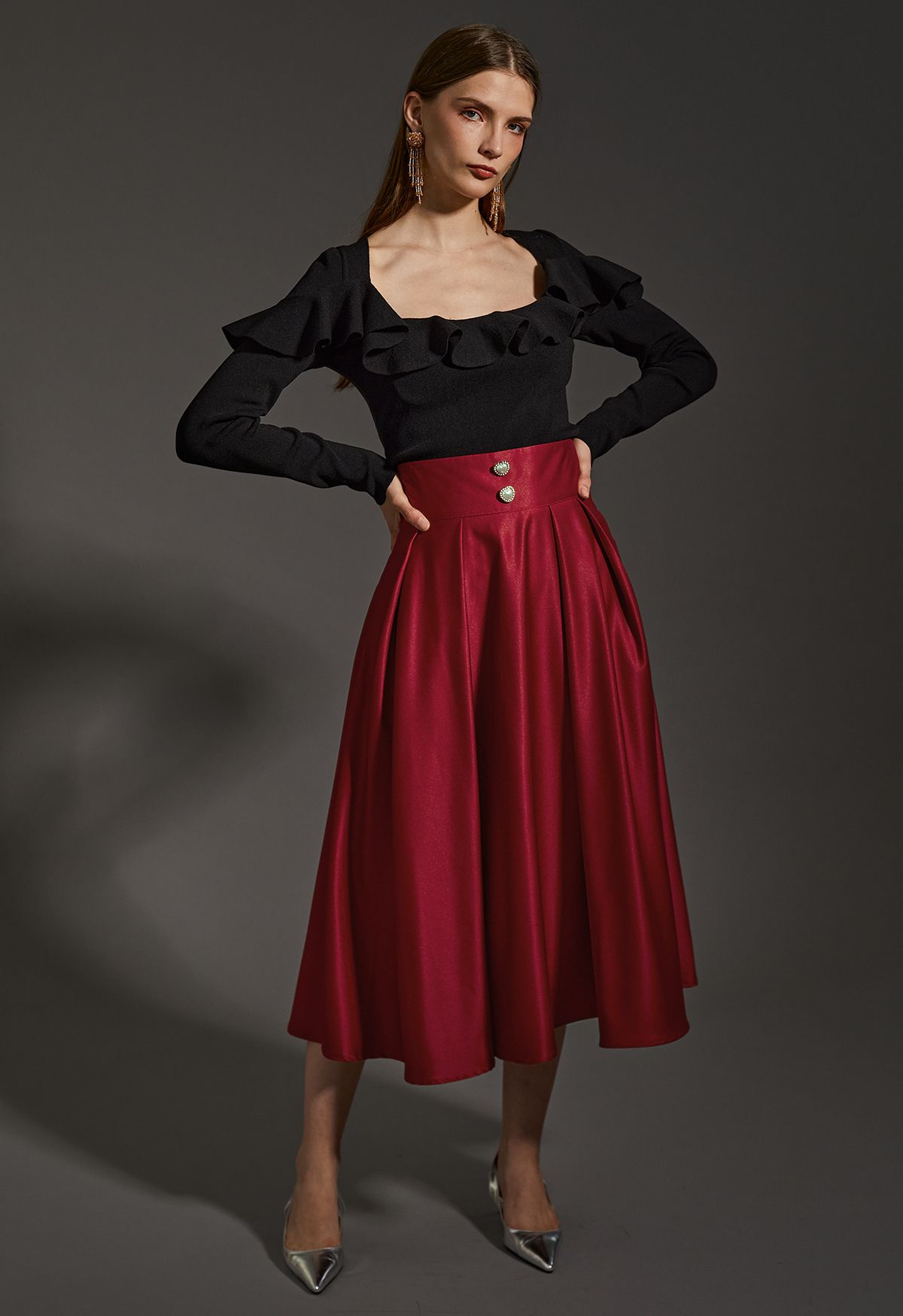 Pearl Heart Buttoned A-Line Midi Skirt in Red