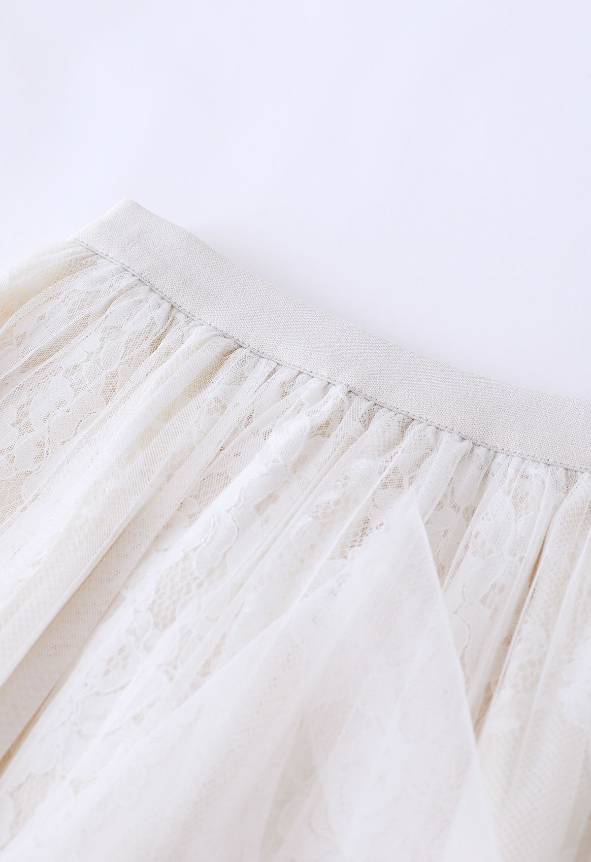 Floral Lace Ruffle Mesh Tulle Skirt in Ivory