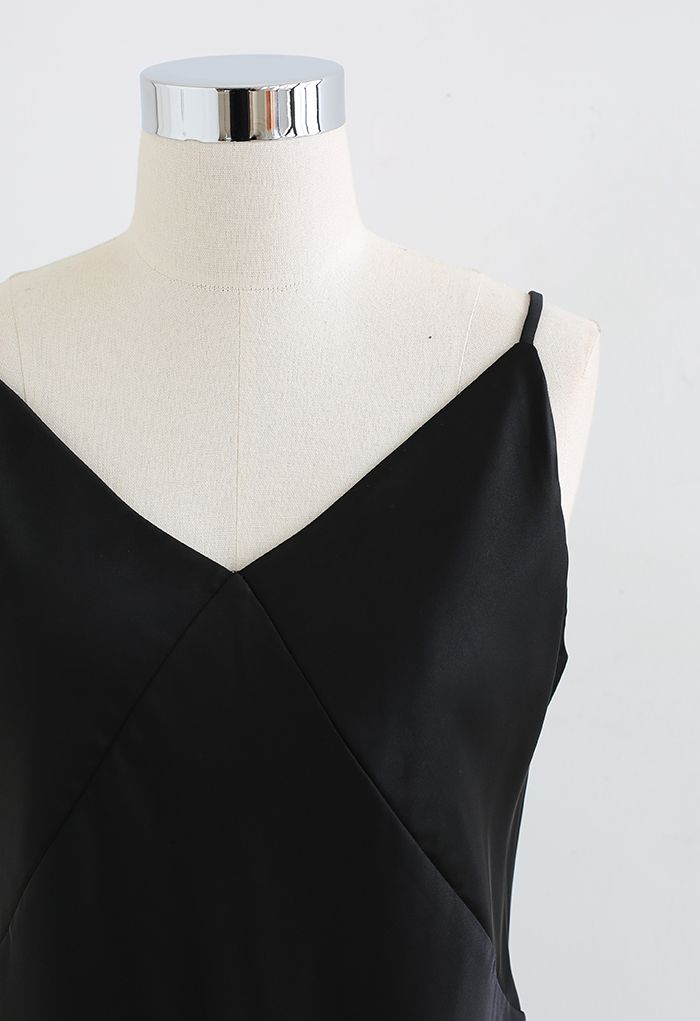 V-Neck Satin Cami Tank Top in Black