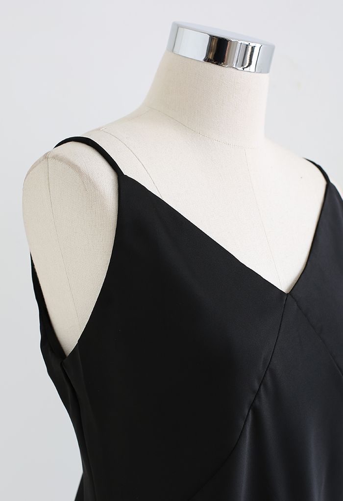 V-Neck Satin Cami Tank Top in Black