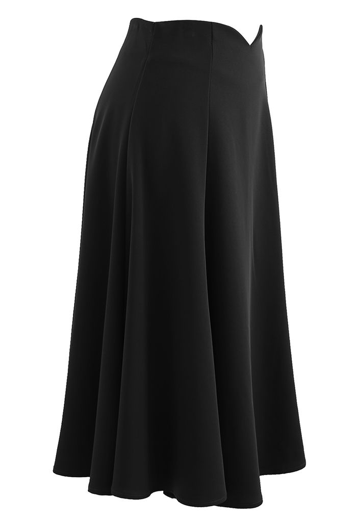 V-Shaped Waistline Textured A-Line Skirt in Black