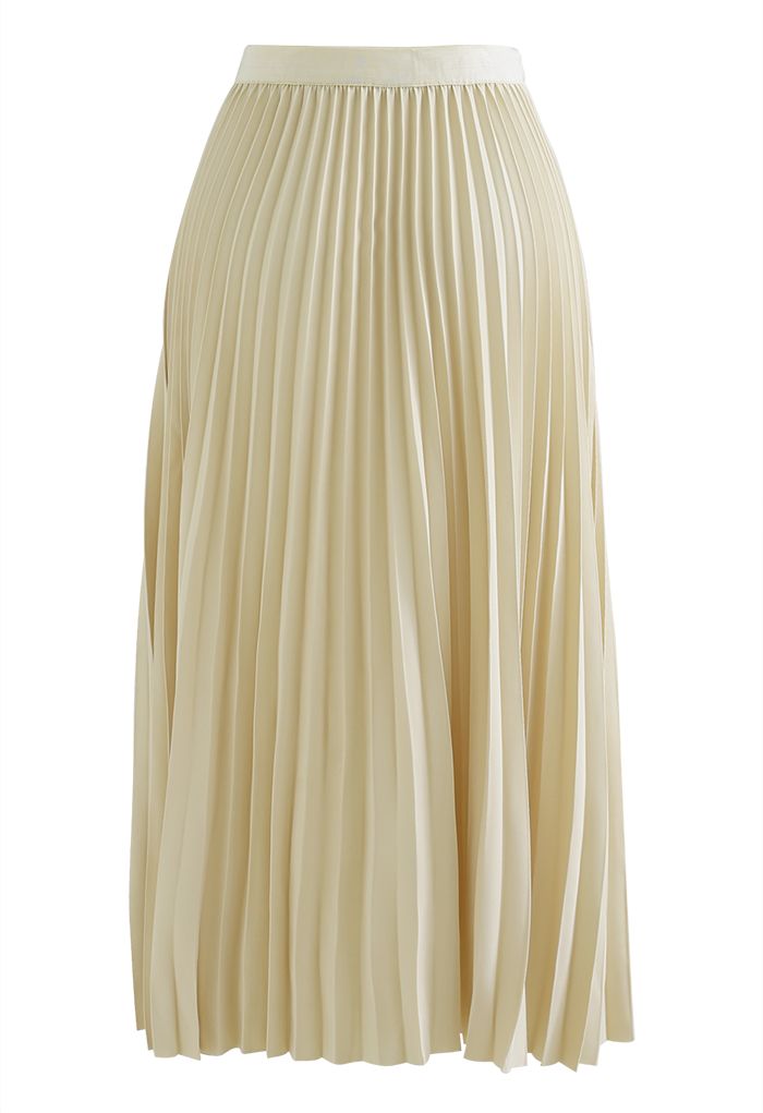 Simplicity Pleated Midi Skirt in Light Yellow