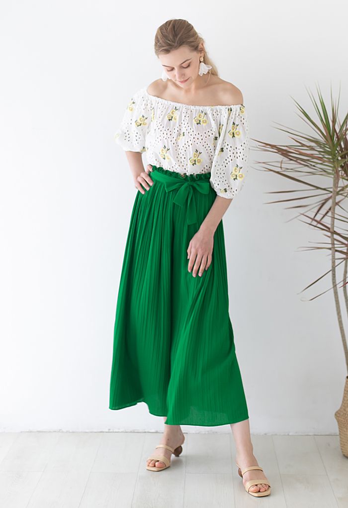 Tie-Waist Pleated Wide Leg Pants in Green