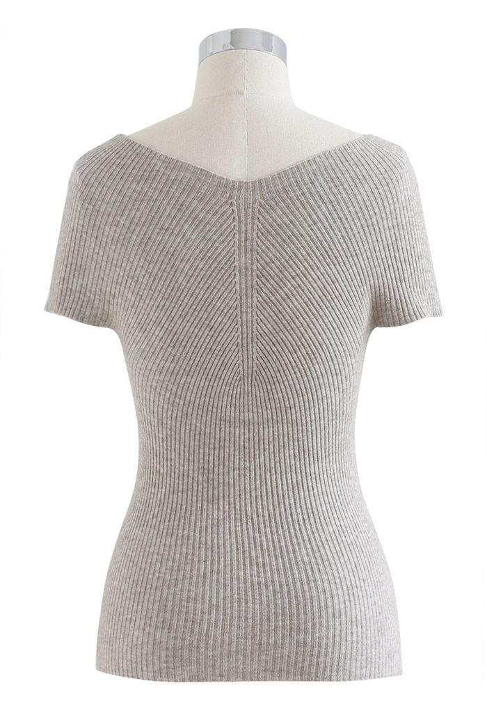 V-Neck Short-Sleeve Fitted Knit Top in Linen