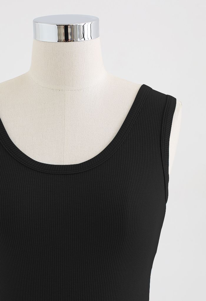 Crisscross Open Back Tank Top in Black