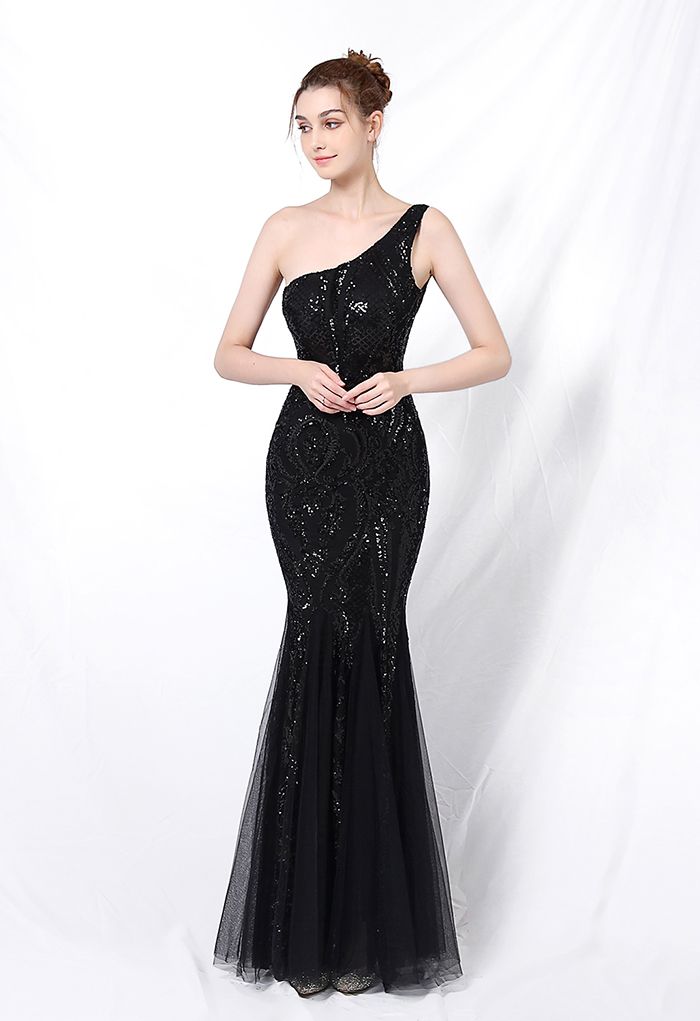 One-Shoulder Floral Lattice Sequined Mesh Gown in Black