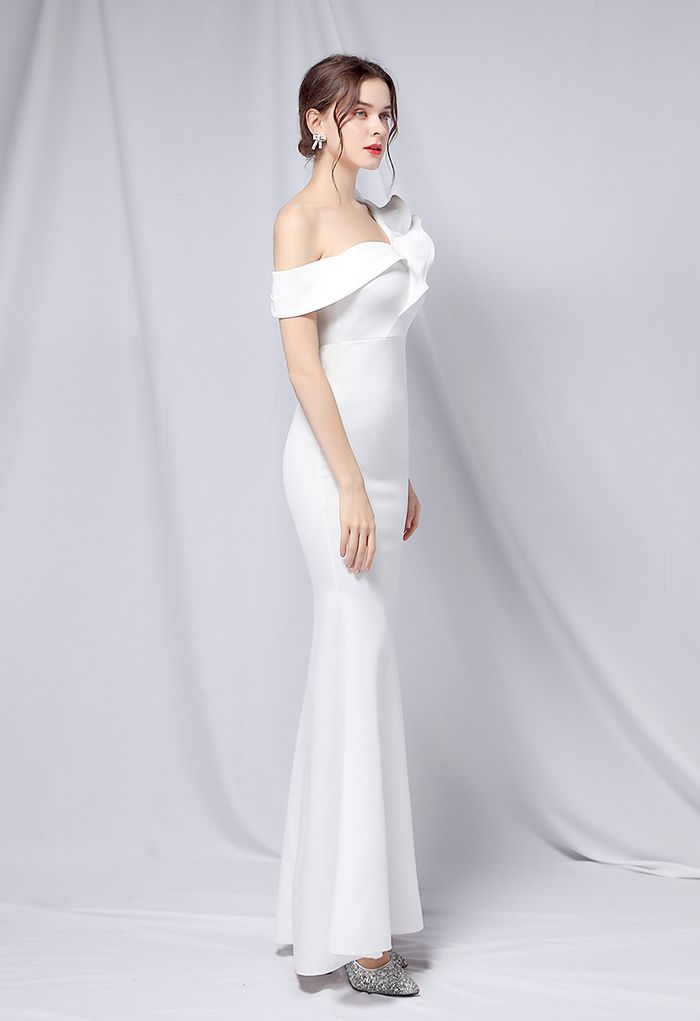 Ruffle One-Shoulder Mermaid Satin Gown in White