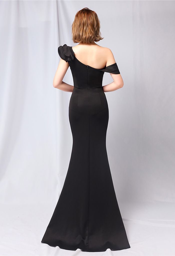 Ruffle One-Shoulder Mermaid Satin Gown in Black