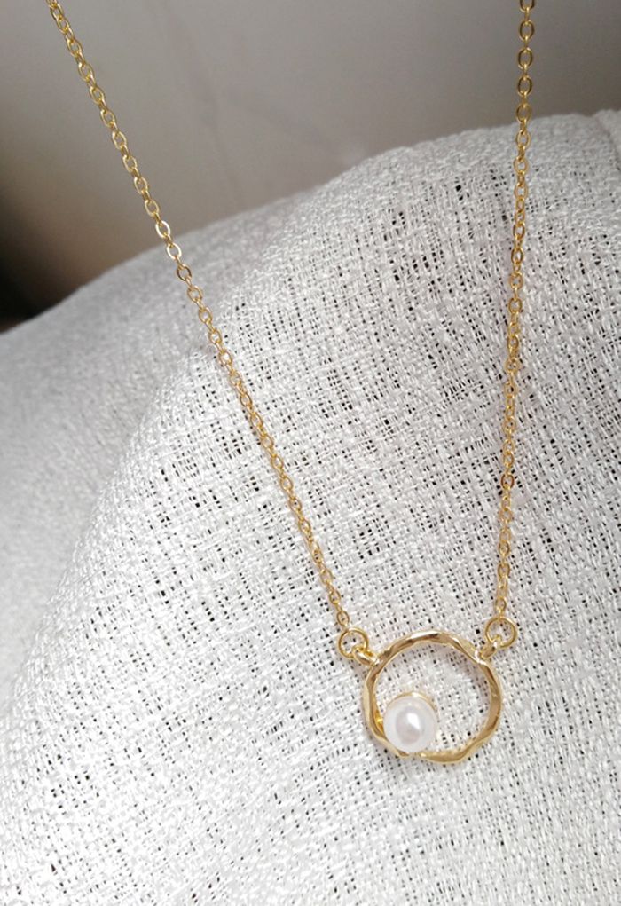 Single Pearl Gold Necklace