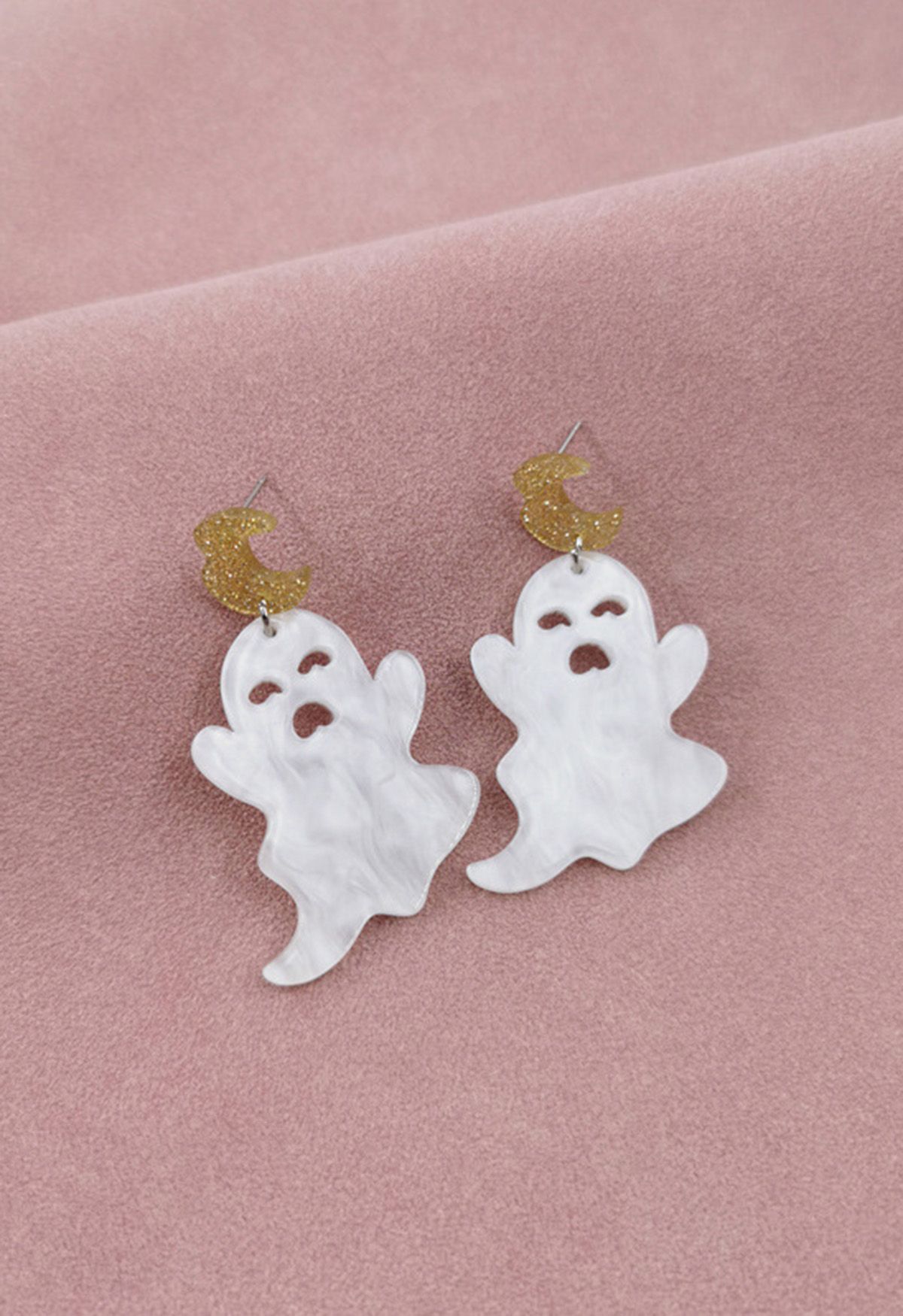 Cartoon Haunting Ghost Earrings