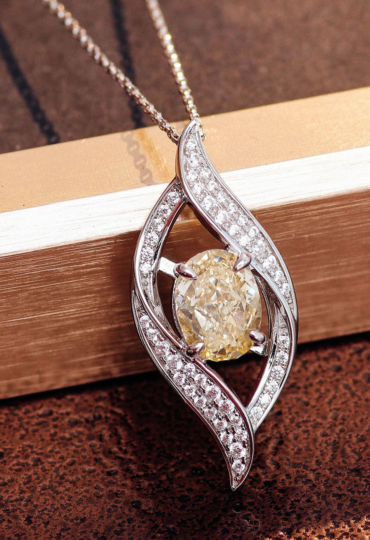 Hollow Leaf Shape Yellow Crystal Cubic Zirconia Necklace