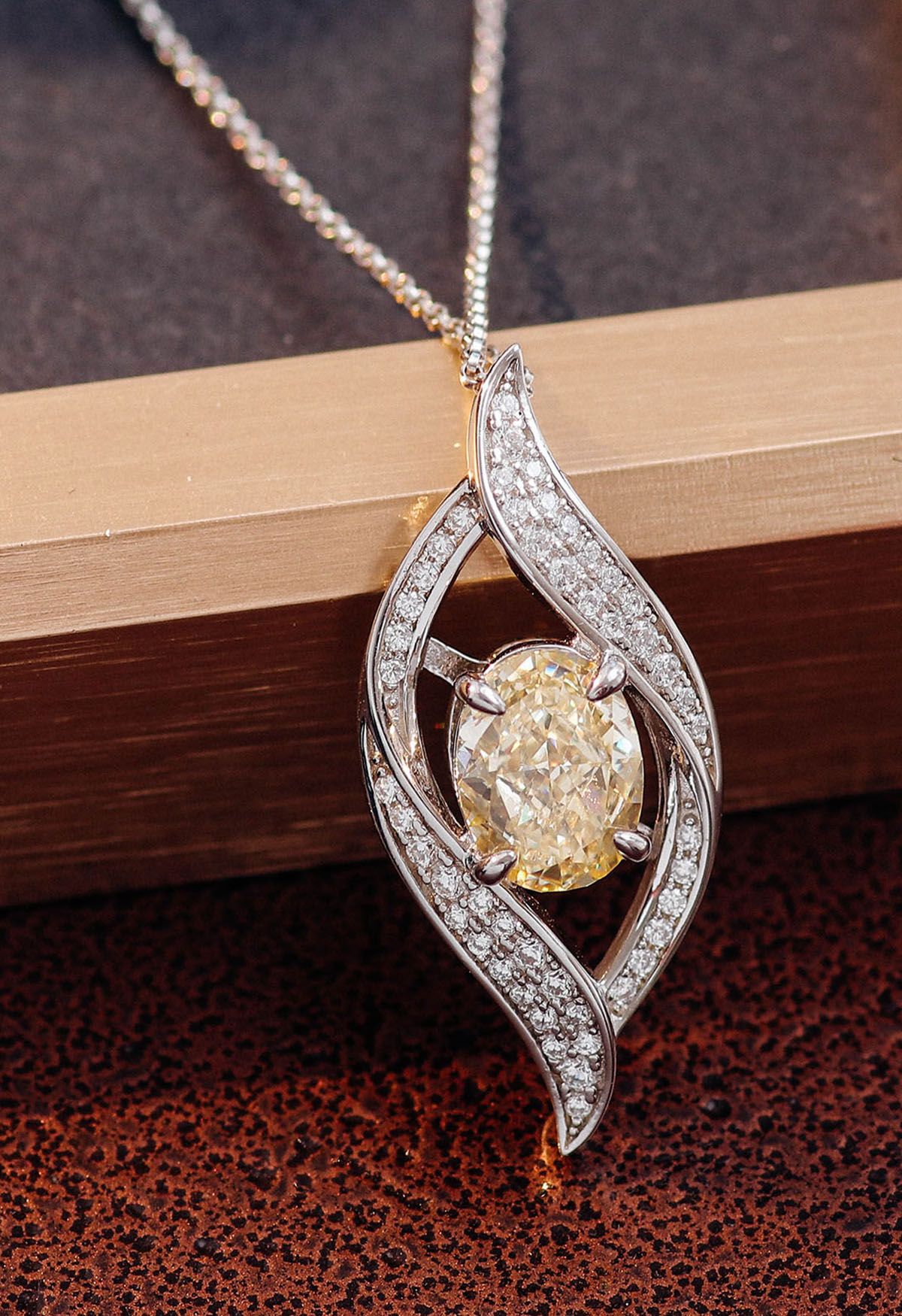 Hollow Leaf Shape Yellow Crystal Cubic Zirconia Necklace