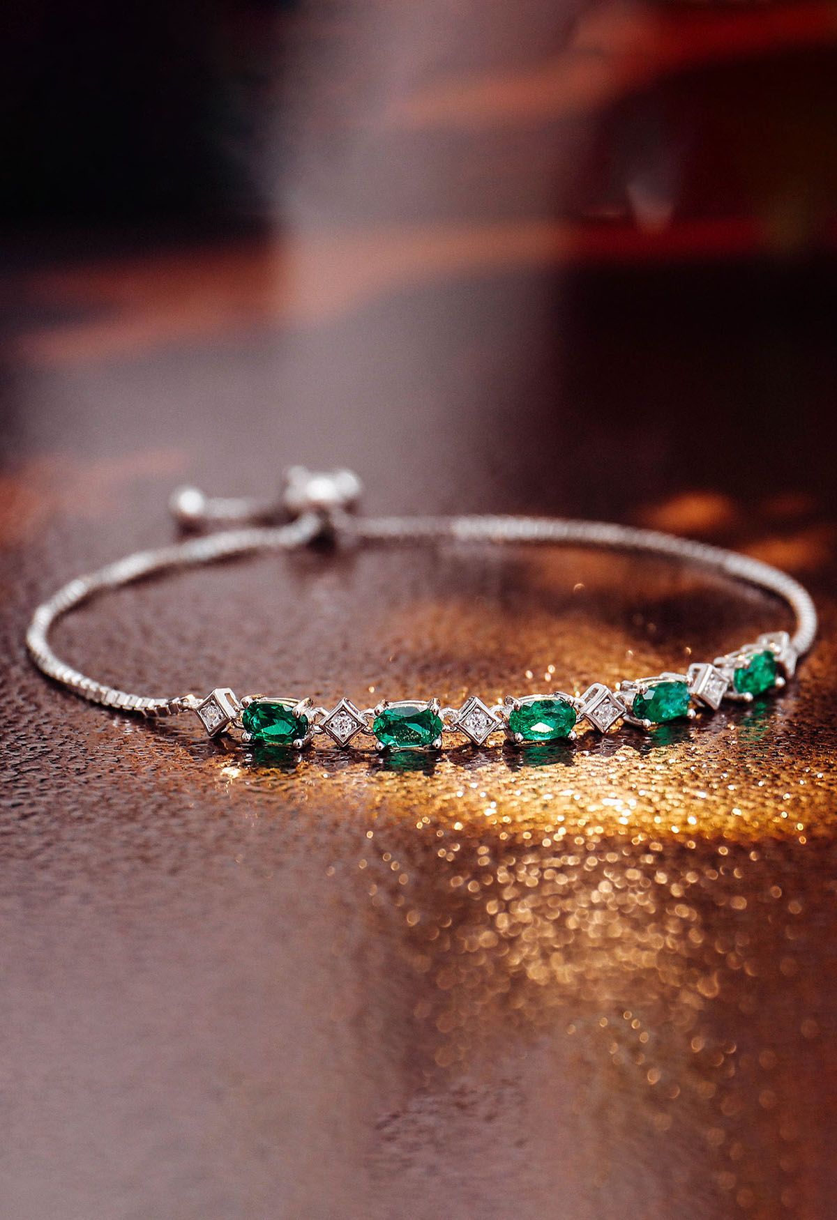 Oval Shape Emerald Gem Diamond Bracelet