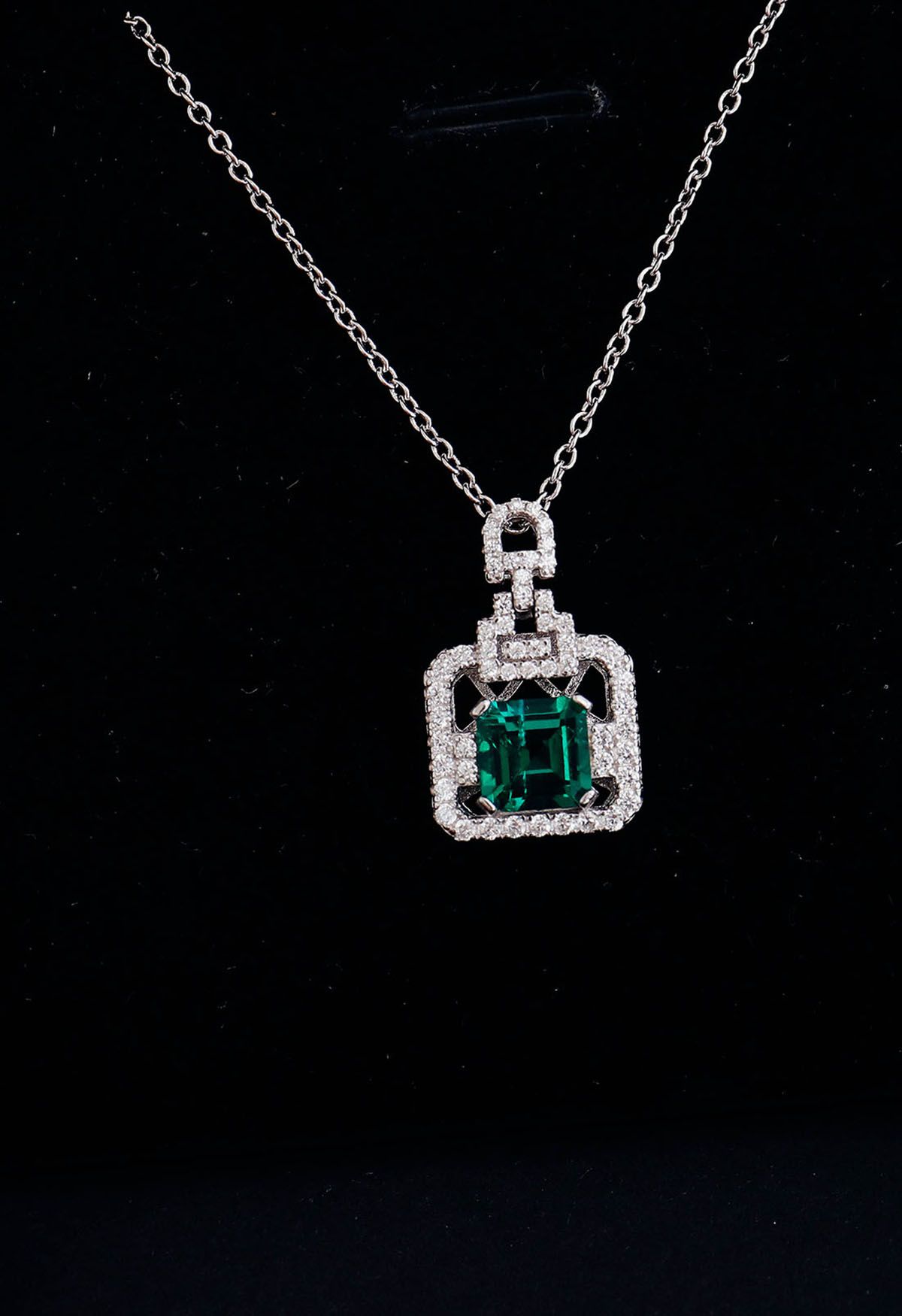 Asscher Cut Emerald Gem Necklace