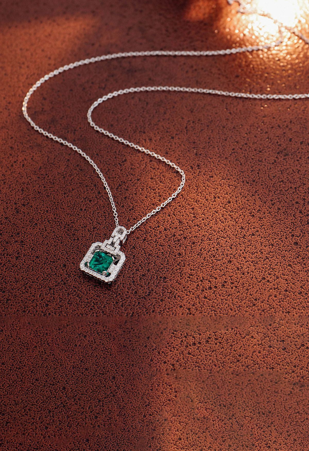 Asscher Cut Emerald Gem Necklace