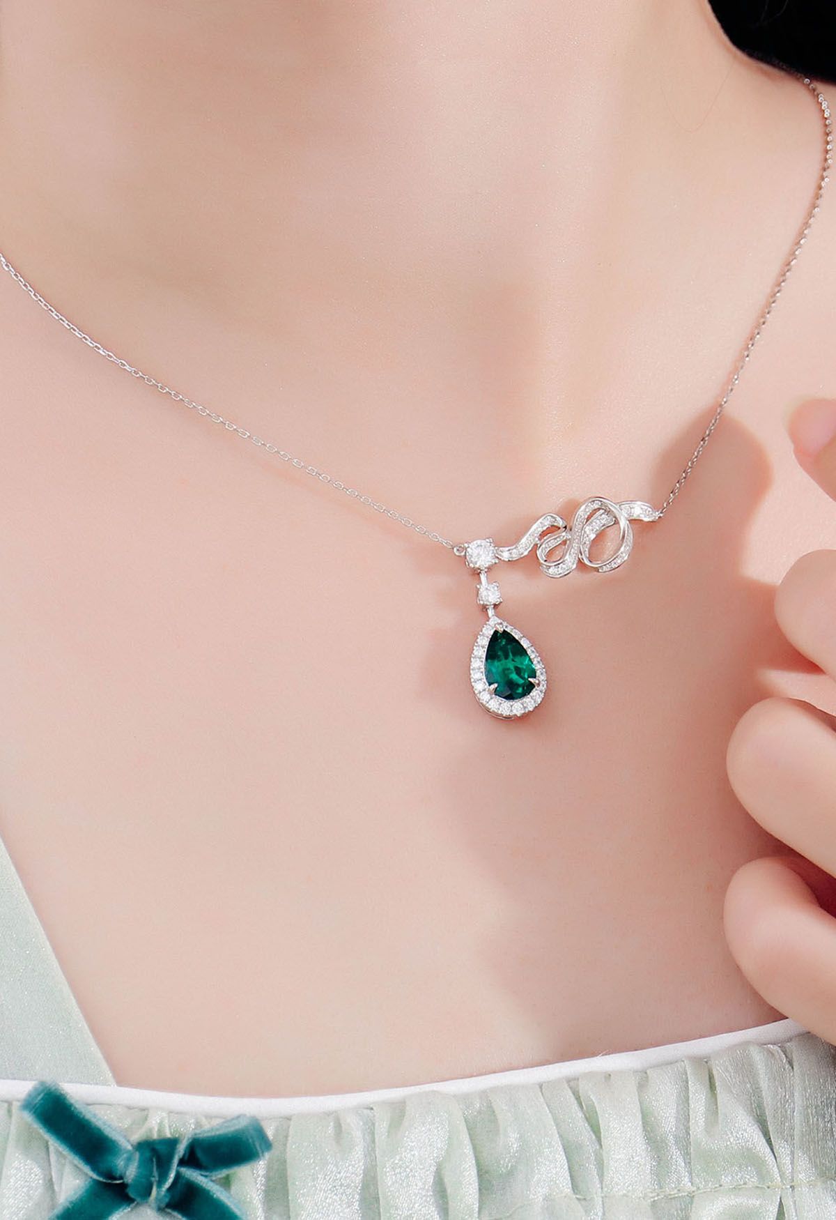 Pear Shape Halo Emerald Gem Necklace