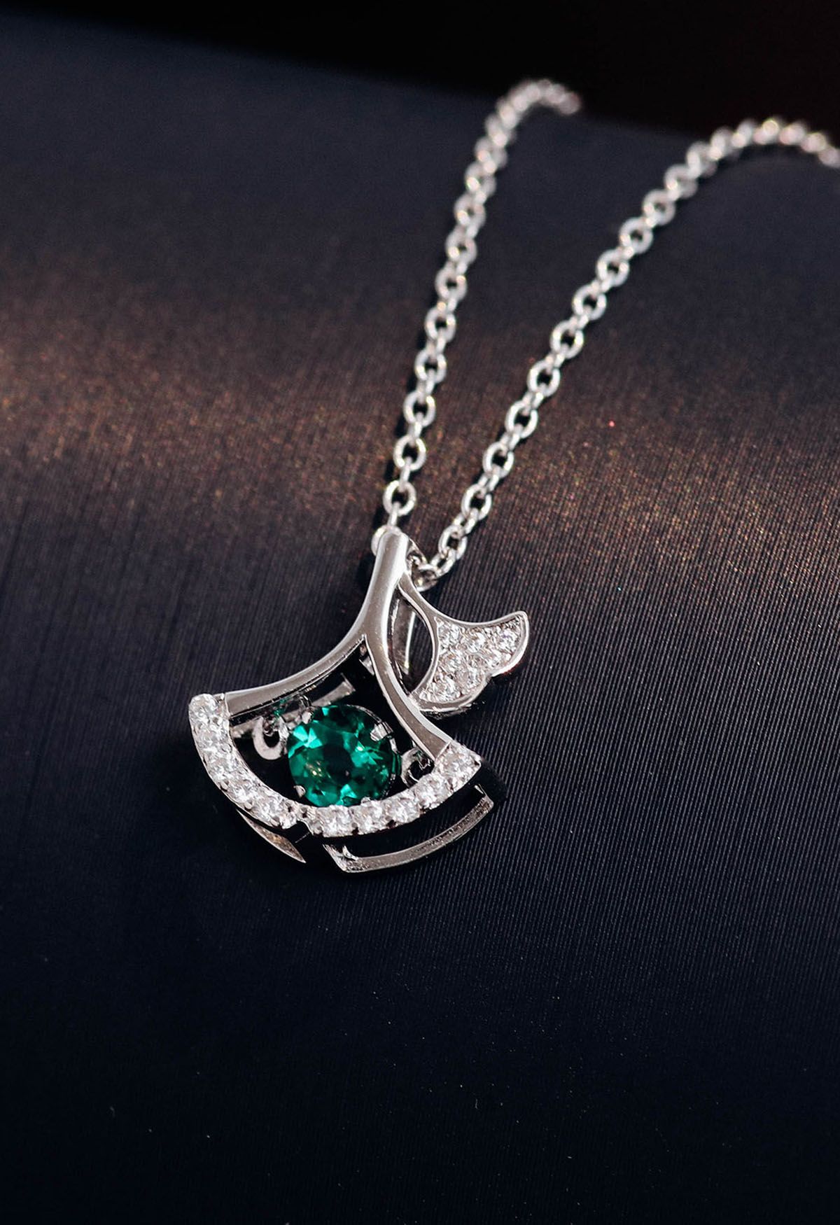 Hollow Out Fan Shape Emerald Gem Necklace 