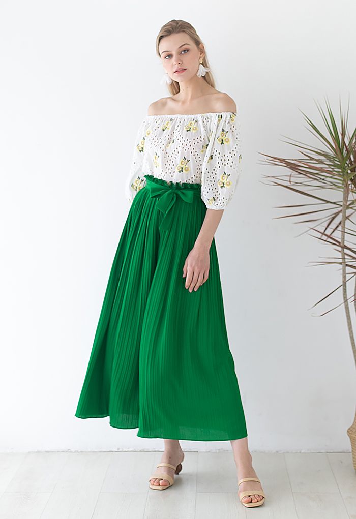 Tie-Waist Pleated Wide Leg Pants in Green