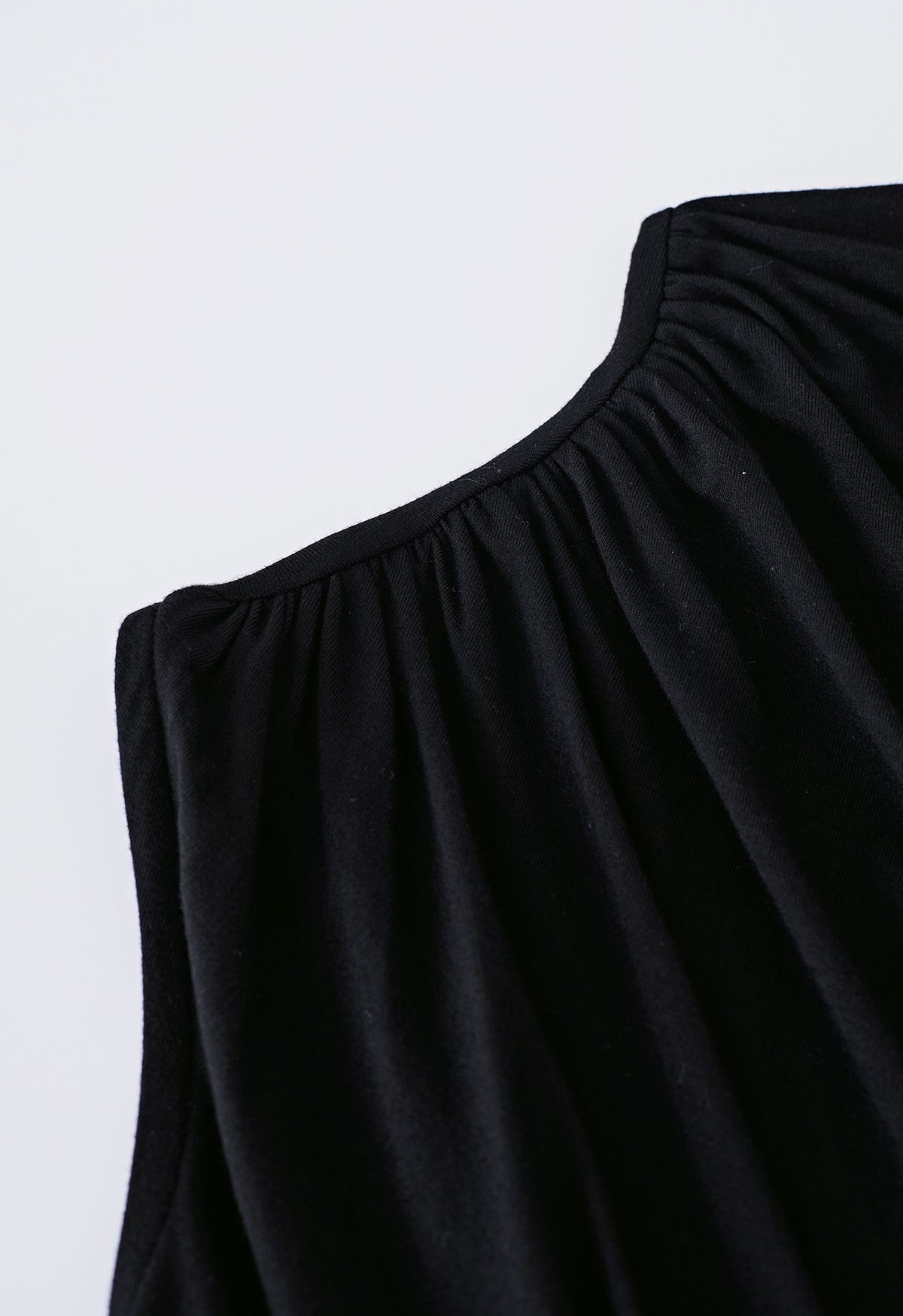 Ruched Detail Sleeveless Top in Black