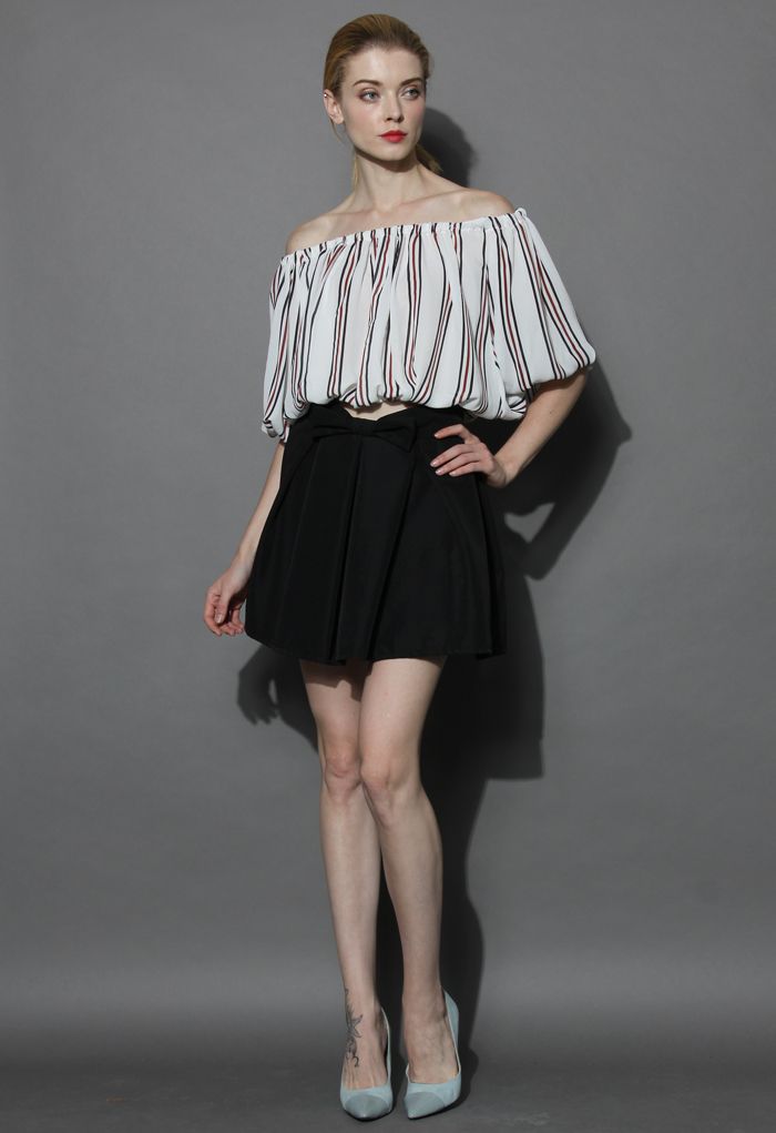 Sweet Your Heart Bowknot Pleated Skirt in Black