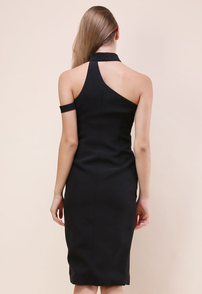 Extra Stylish Halter Neck Dress in Black