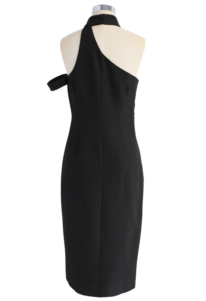 Extra Stylish Halter Neck Dress in Black