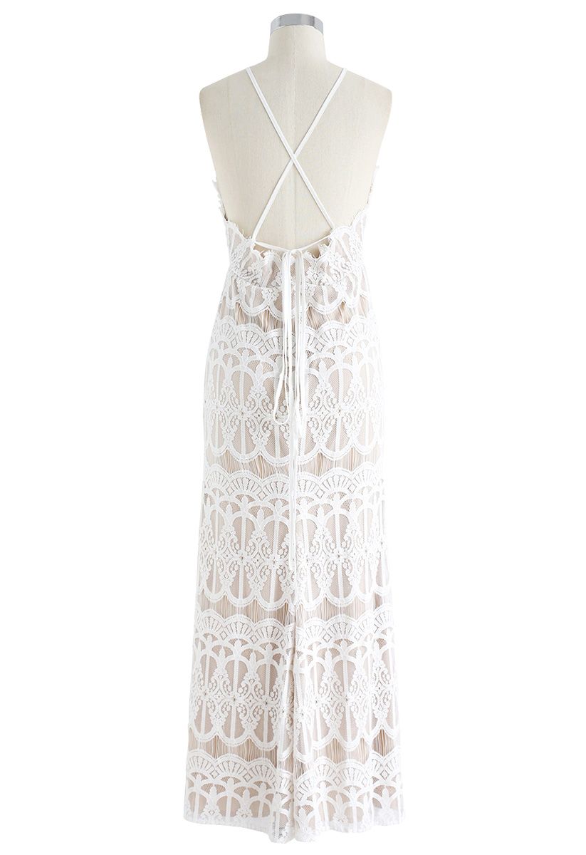 Captivate All Eyes Halter Neck Lace Maxi Dress