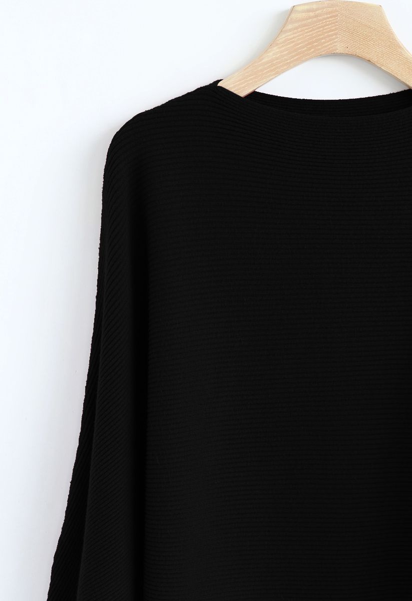 Boat Neck Batwing Sleeves Knit Top in Black